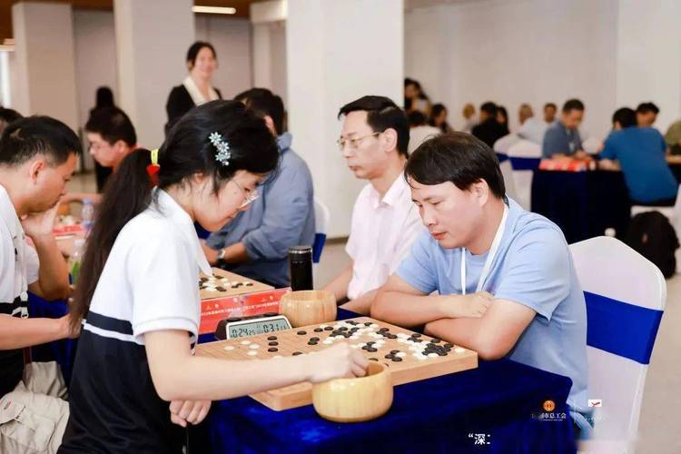 围棋俱乐部的选择：日照方圆围棋和陈岩围棋