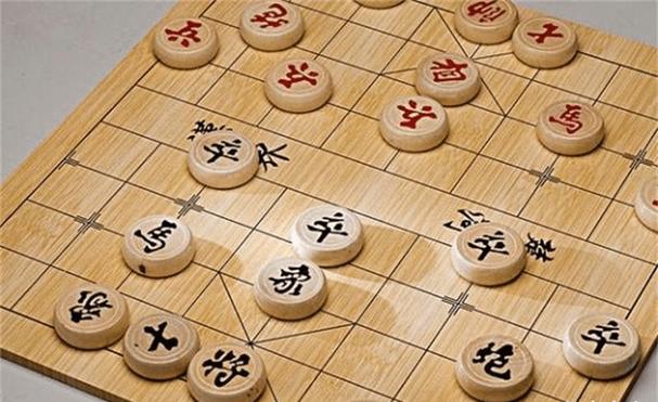 下象棋还是下围棋好学？