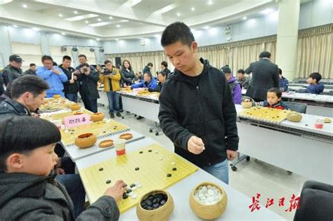 围棋男棋手