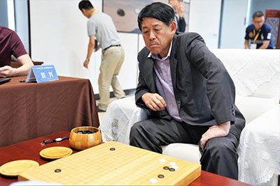 日本评出的近代围棋高手是谁