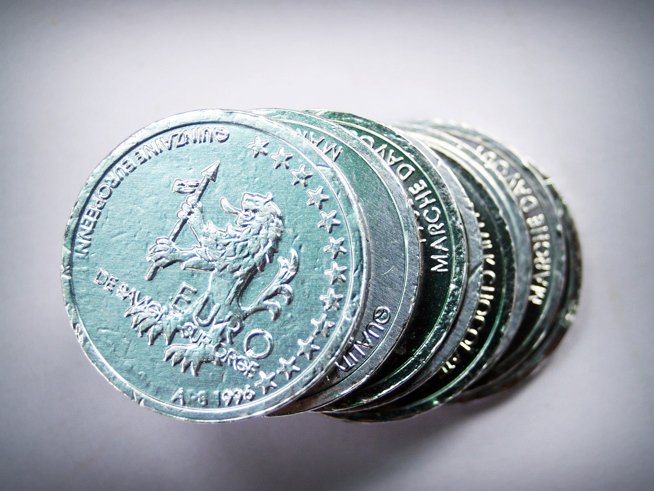 黄金回收，每克高150元，价值再造与财富的双重机遇