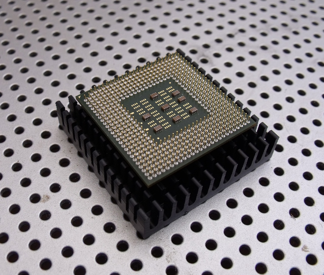 CPU使用率多少才算正常？全面解析CPU使用率与系统性能