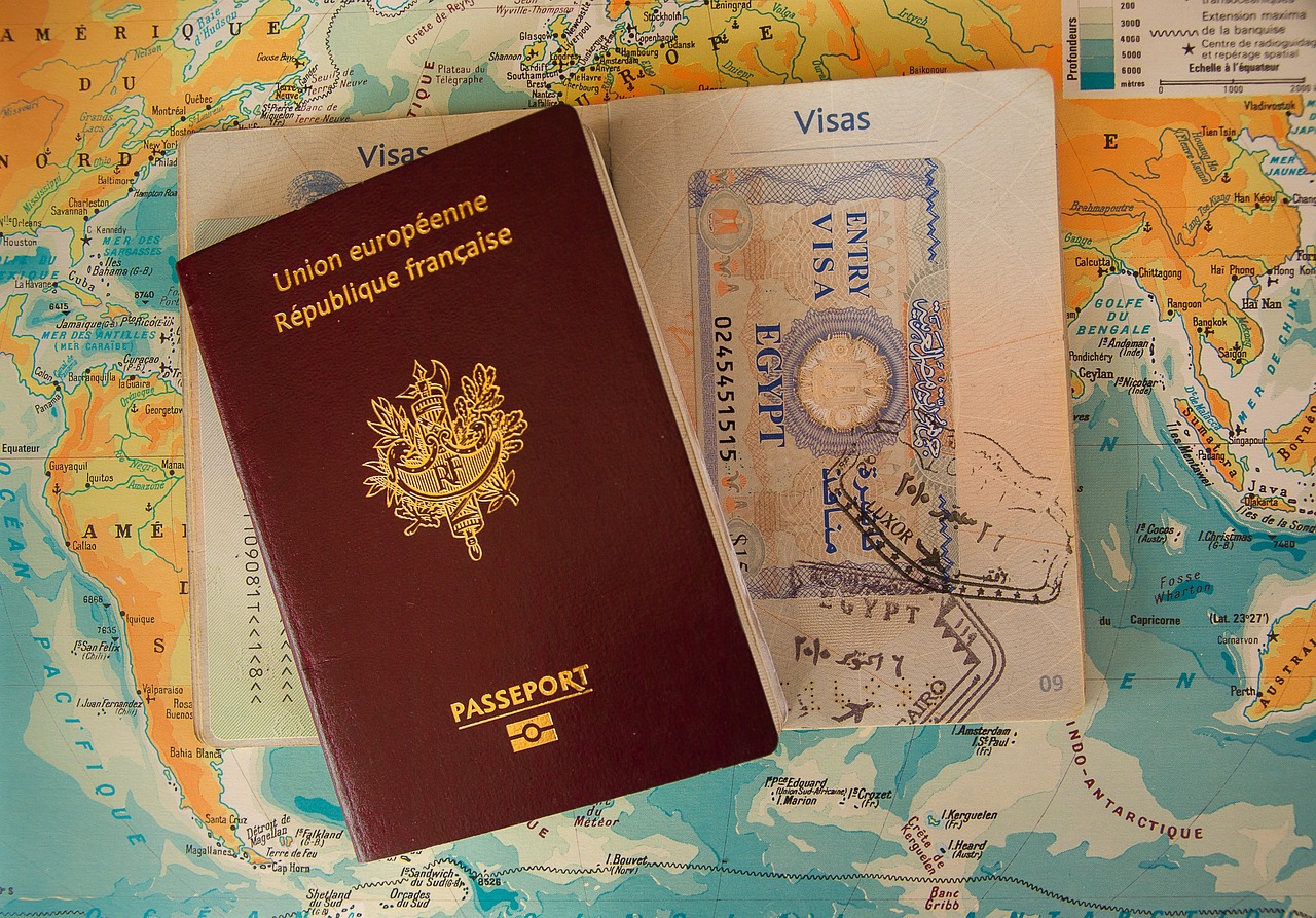 探索奢华之旅，奢侈品购买指南