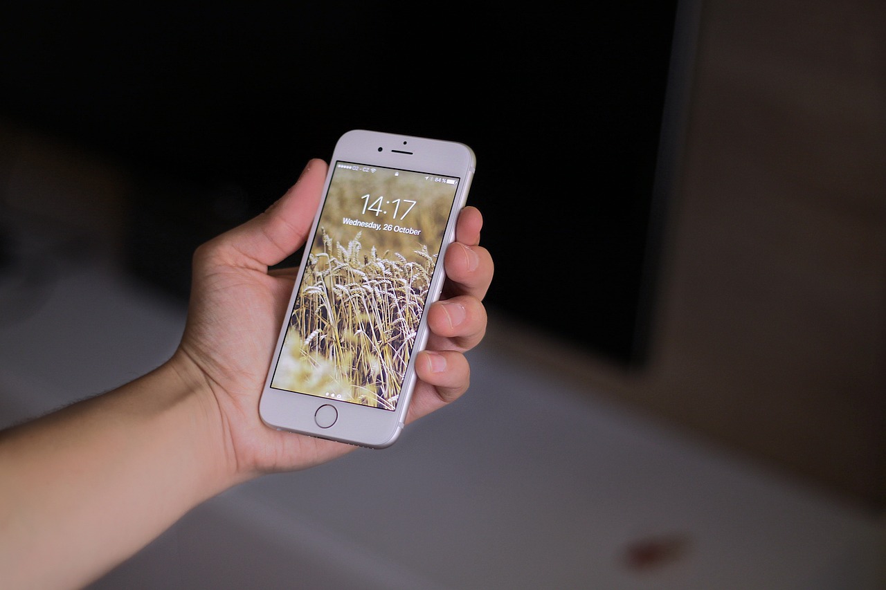 iPhone 5c，经典之作，多彩设计下的性能解析