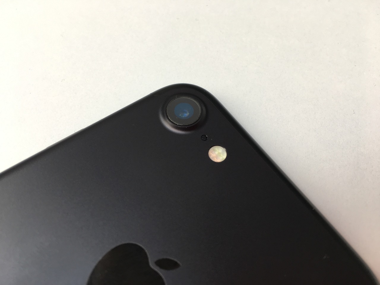 苹果iPhone 12价格全解析，从官方售价到二手市场，你不可不知的细节