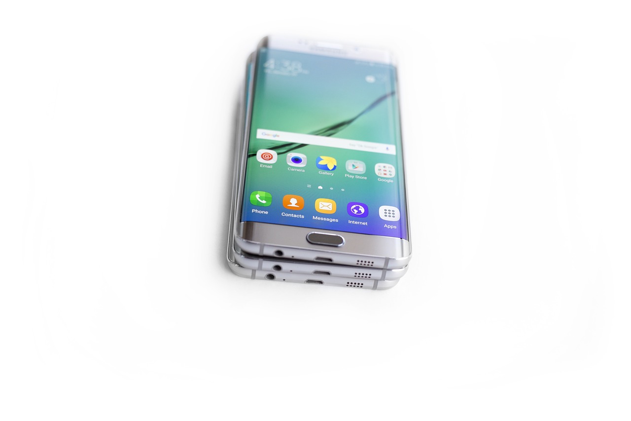 三星2023年旗舰手机深度评测——Galaxy S23 Ultra，重新定义智能手机体验