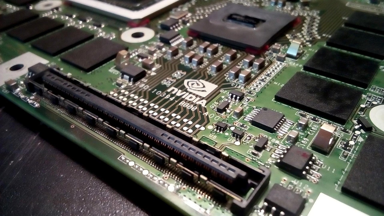 深入了解NVIDIA GeForce RTX 3090显卡，价格、性能与购买指南