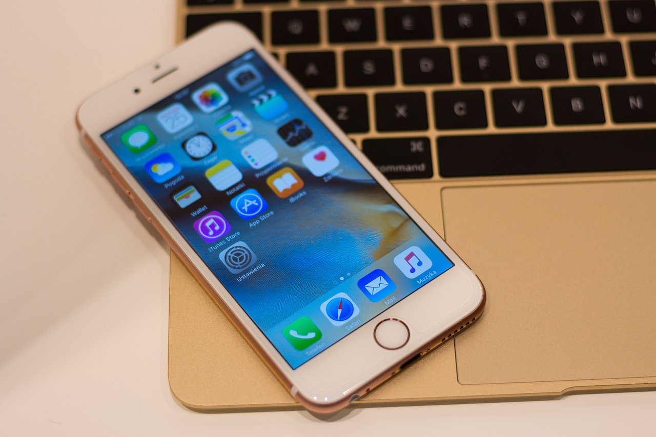 iPhone 8，不仅仅是升级，是革命性的飞跃