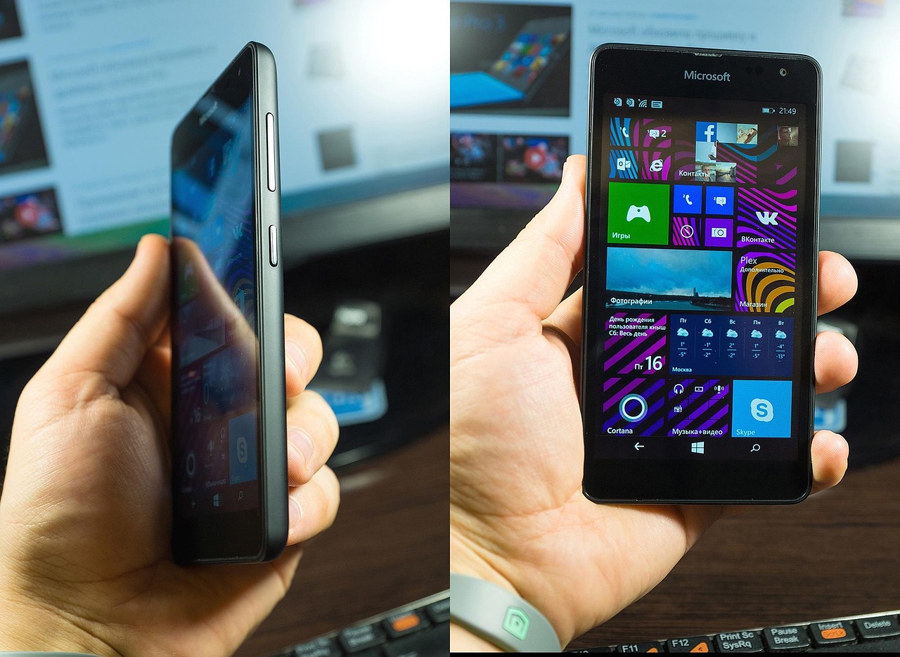 Lumia 625，诺基亚的智能复兴与Windows Phone的遗憾
